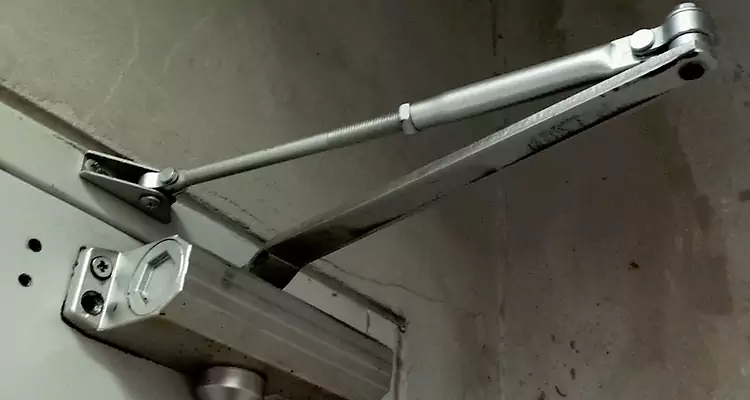 Door Closer Parallel Arm Installation in Largo, FL